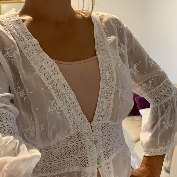 SOFT SURROUNDINGS White Floral Blouse‎ embroidered - Picture 14 of 16